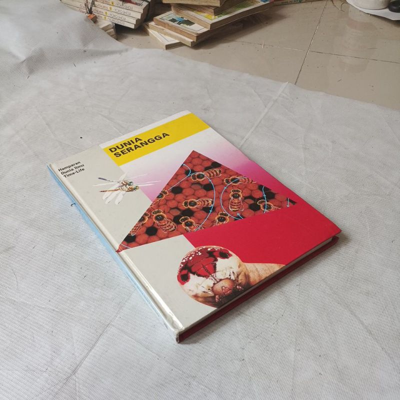 hamparan dunia ilmu time-life DUNIA SERANGGA