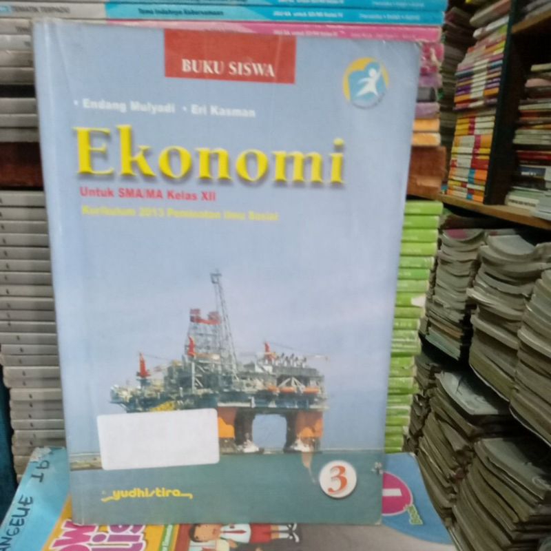 ekonomi kelas 12 / 3 sma yudistira