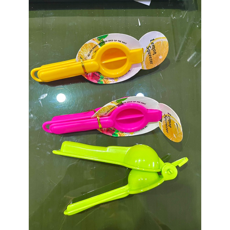 ALAT PEMERAS LEMON JERUK PLASTIK WARNA - PERAS JERUK PRAKTIS MANUAL - LEMON PRESS SQUEEZER