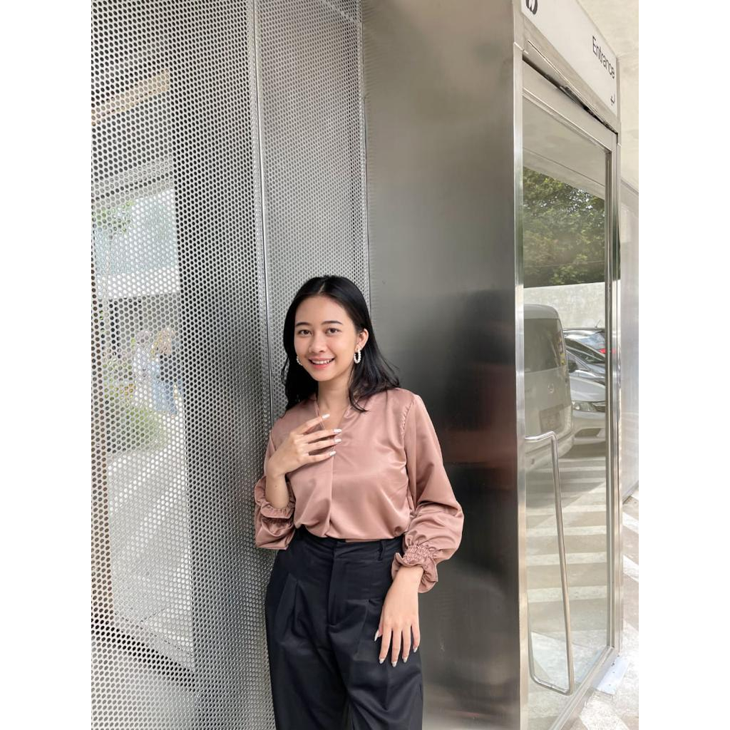 KYLA BLOUSE SATIN - ATASAN WANITA BLOUSE KASUAL POLOS