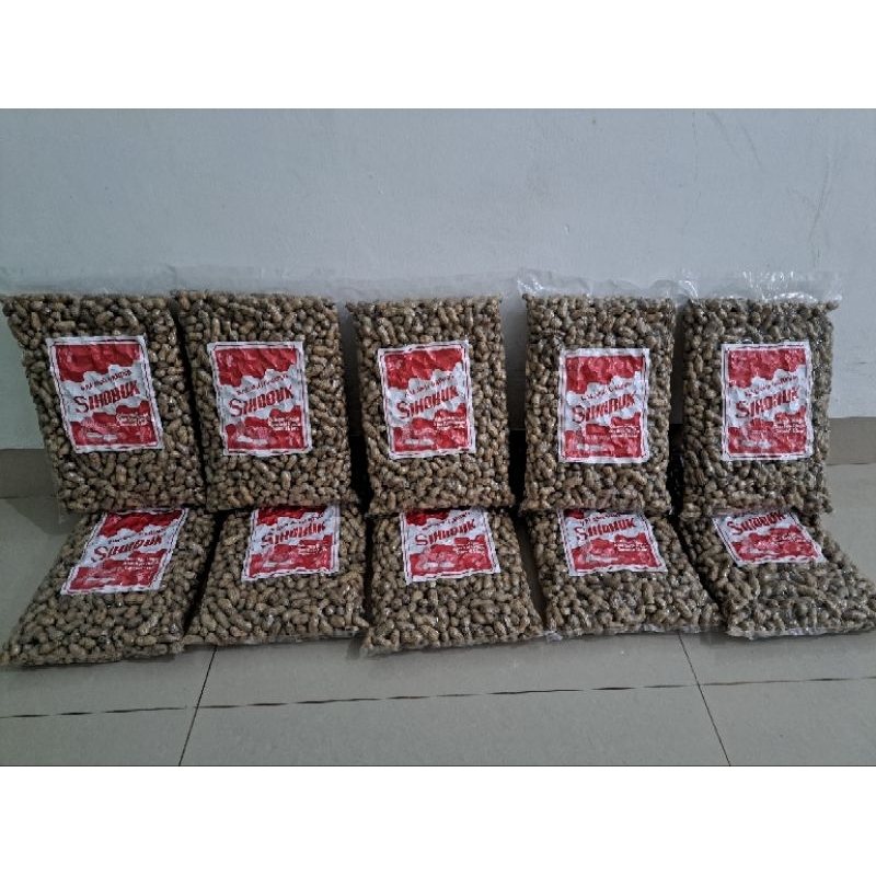 

Kacang sihobuk asli tarutung 1000gr