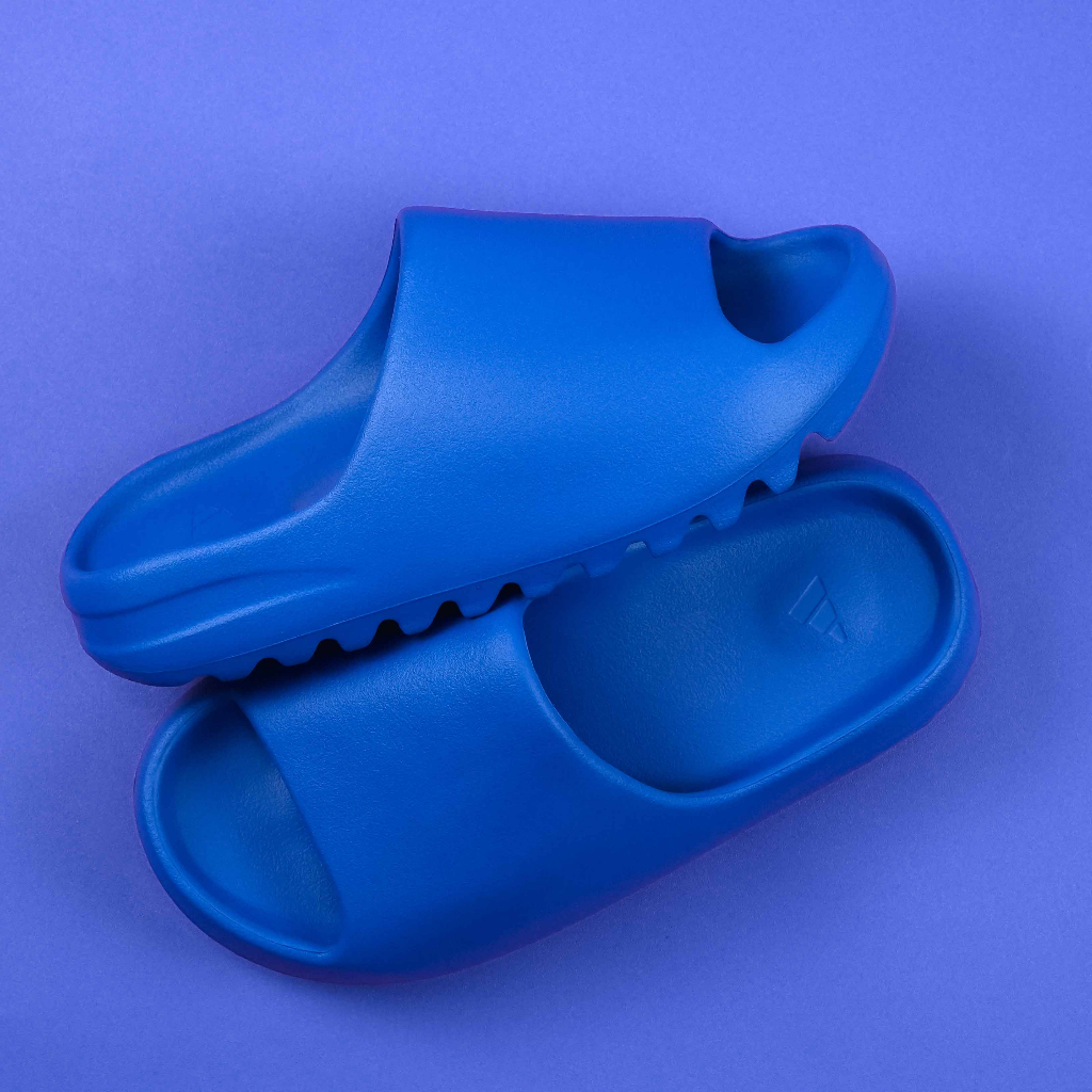 Yeezy Slide Azure