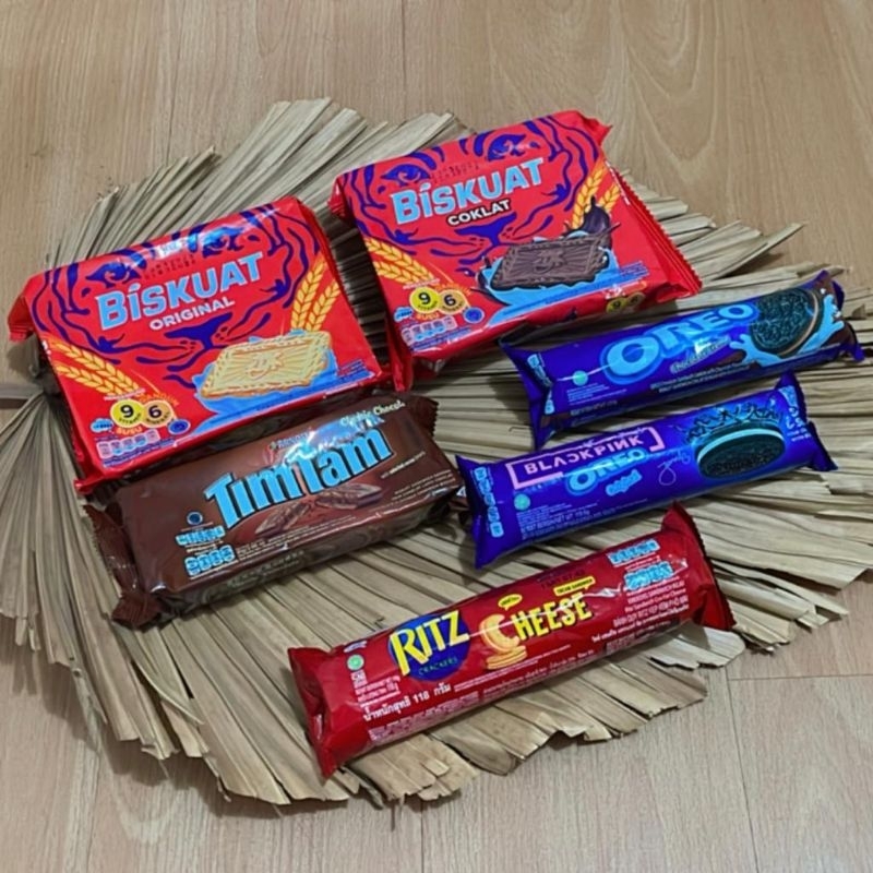 Oreo Biskuit Cokelat Krim Vanila 119.6 gr Vanilla Cream Chocolate / Ritz Sandwich Cheese 118gram / B