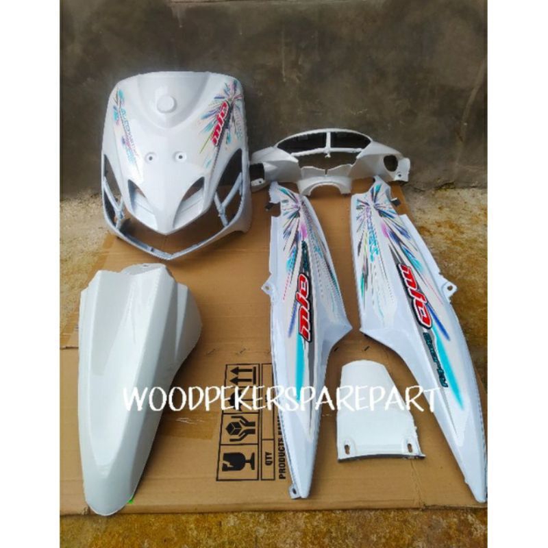 Paket murah Cover bodi body dek fullset halus YAMAHA MIO SMILE warna putih + striping Kualitas terja