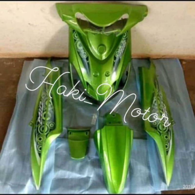 Paket cover dek bodi body tameng fullset halus YAMAHA MIO SMILE hijau + striping Kualitas terjamin b