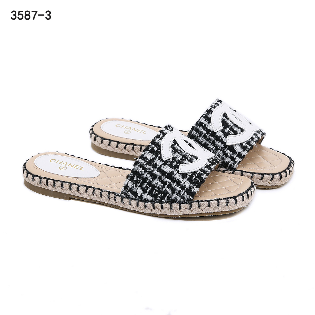 C  3587-3 Sandal