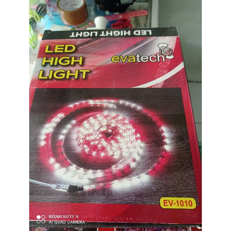 lampu led strip merah putih