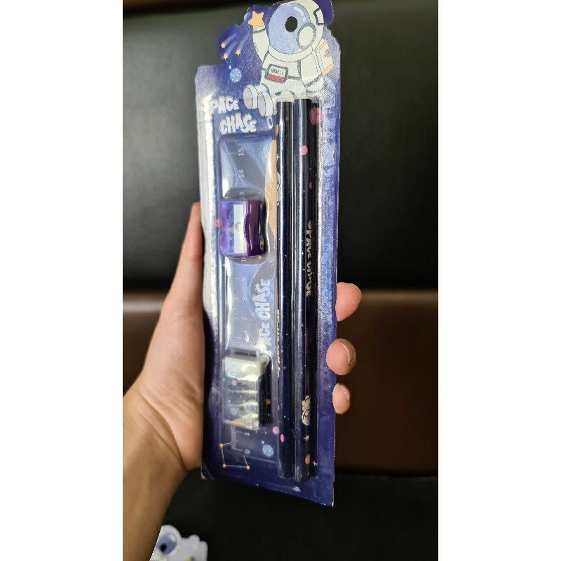 

Set Pensil Astronot lucu free Penghapus Rautan Penggaris lengkap