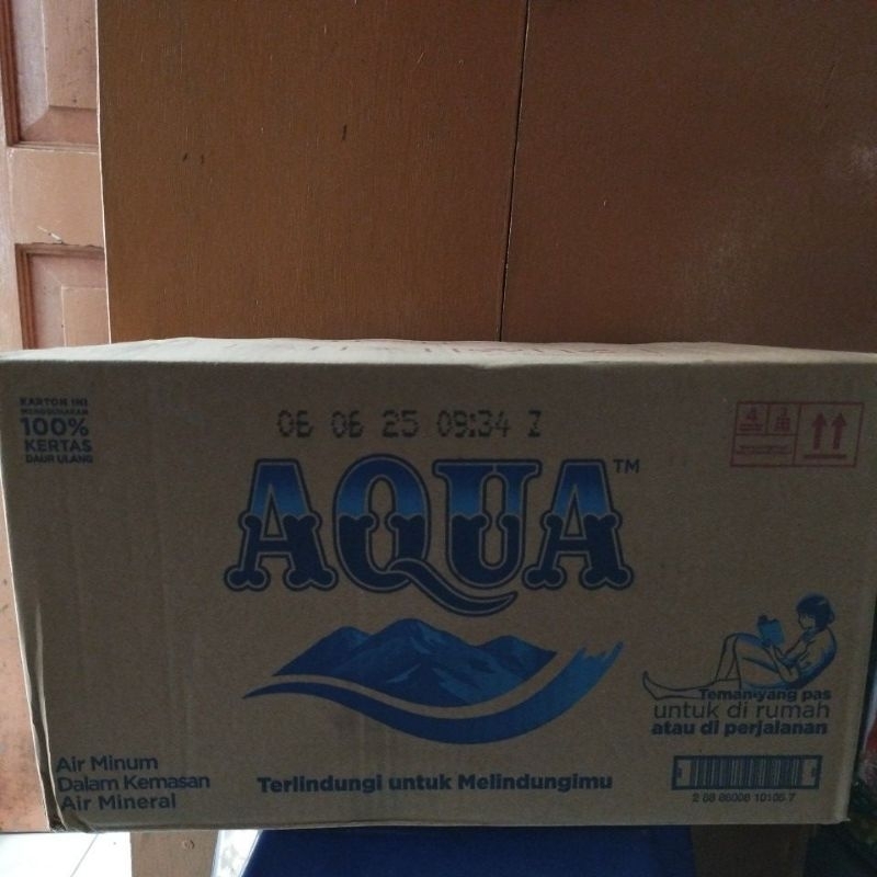 

Aqua 600ml(1kardus)