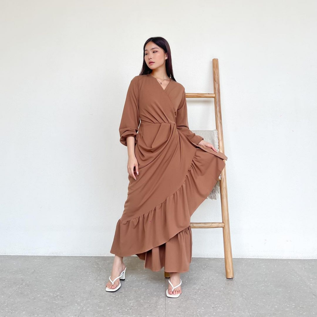 FEMI DINNER LONGDRESS EXTRA RUFFLES - HIJAB FRIENDLY DRESS - BAJU MUSLIM - GAMIS WANITA ELEGANT - LONGDRESS KONDANGAN FORMAL KOREA - DRESS PESTA - MAXI DRESS - BRIDESMAID DRESS - HADIAH / KADO ULTAH CEWEK