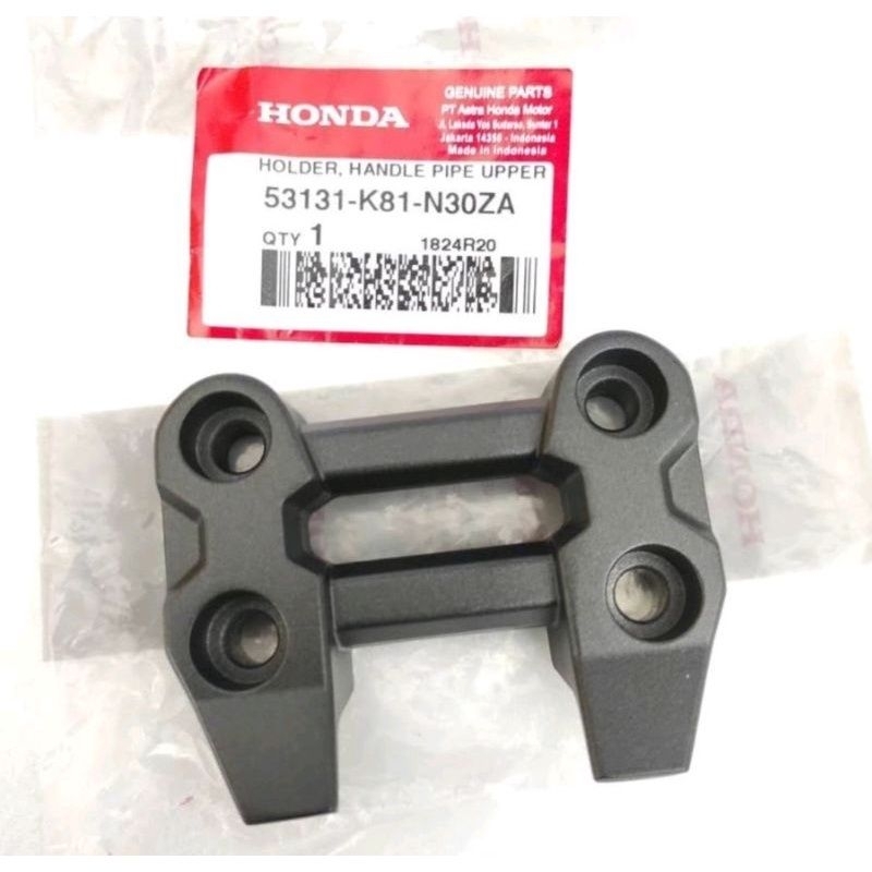 Holder Handle Pipe Upper – Honda BeAT eSP New (K81), BeAT K1A DUDUKAN TUTUP RAISER STANG ATAS BEAT STREET BEAT ESP ORIGINAL