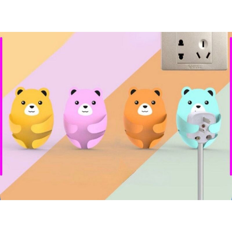 GANTUNGAN TEMPEL DINDING HUG BEAR PLUG HOOK 4 IN 1 / GANTUNGAN KABEL BEAR