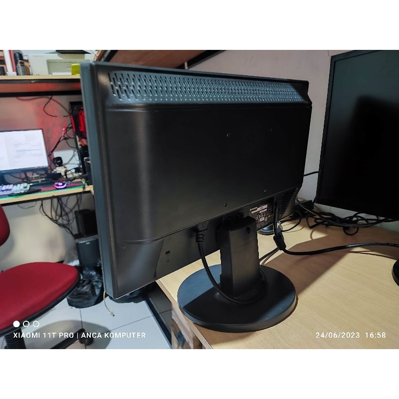 MONITOR 19&quot; INCH LENOVO