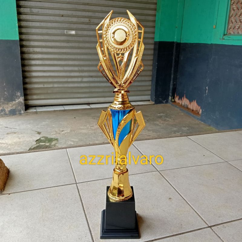 Piala 116 FG 11 PA Tinggi 51cm