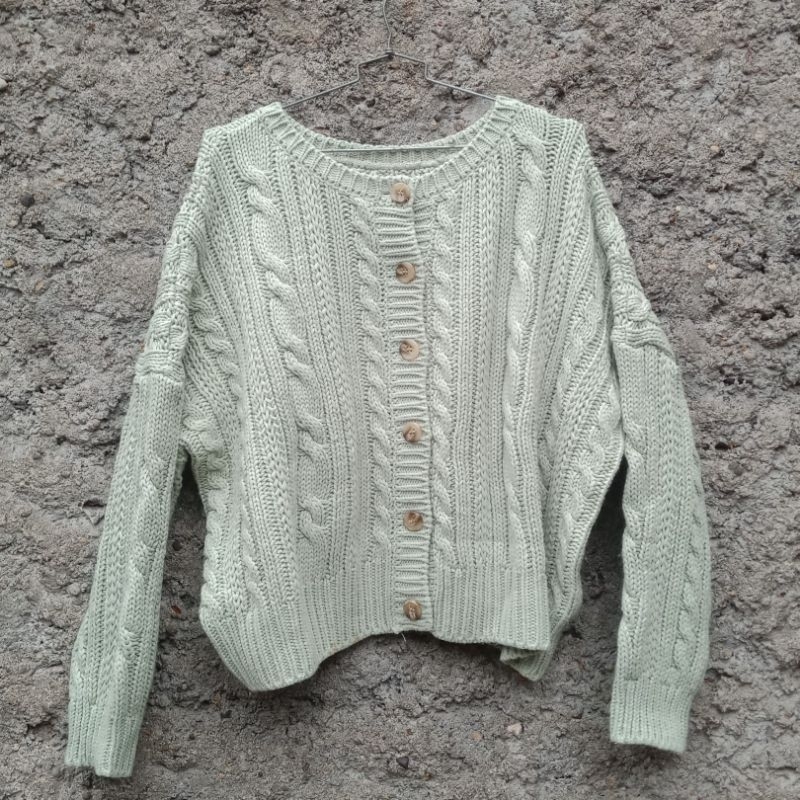 Sweater Rajut Warna Hijau Mint