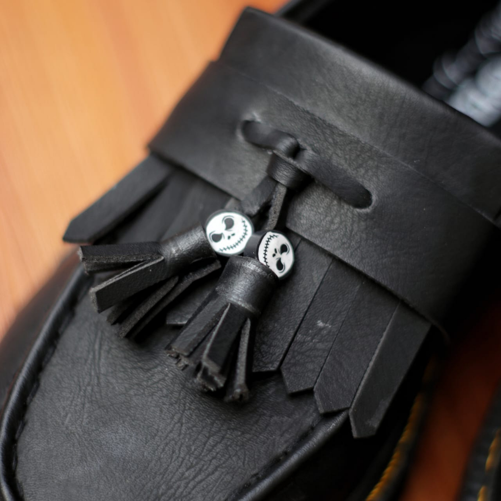 NEGMARE Sepatu Docmart Pria Disney Loafers Pantofel Kerja Casual Simple Original