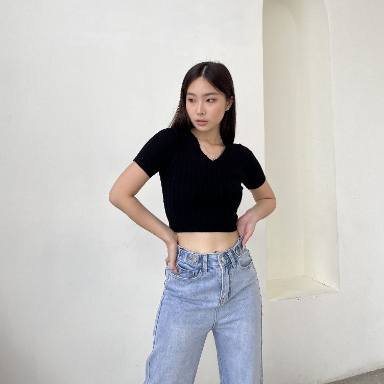 Devora Knit Textured Crop Top / Atasan Rajut / Blouse Casual / Korean Style