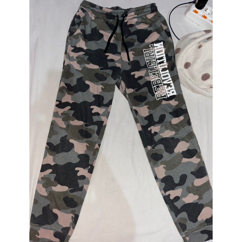 jogger hnm army