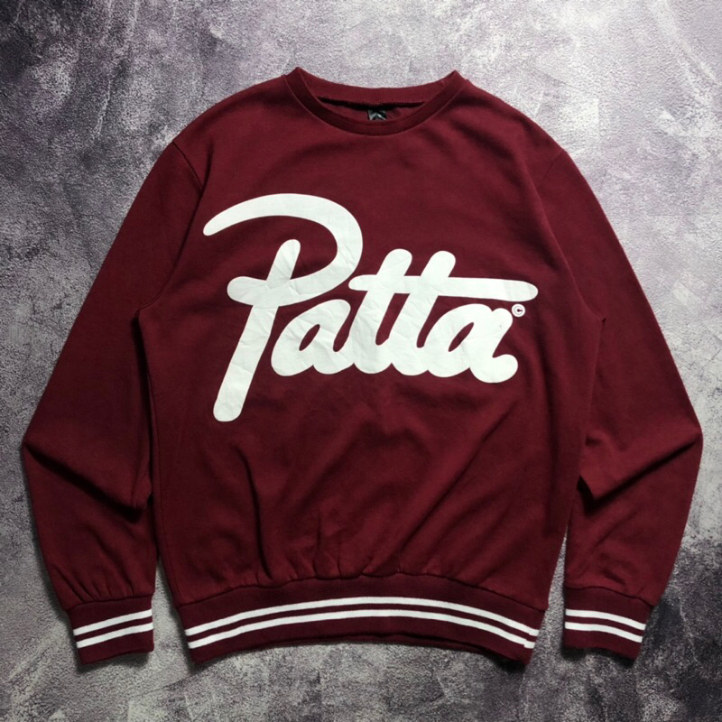 Crewneck Patta Fashion