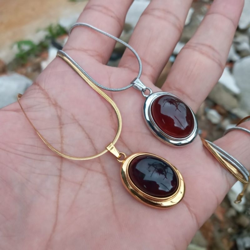 KALUNG LIONTIN GETAH FOSIL KATILAYU ASLI