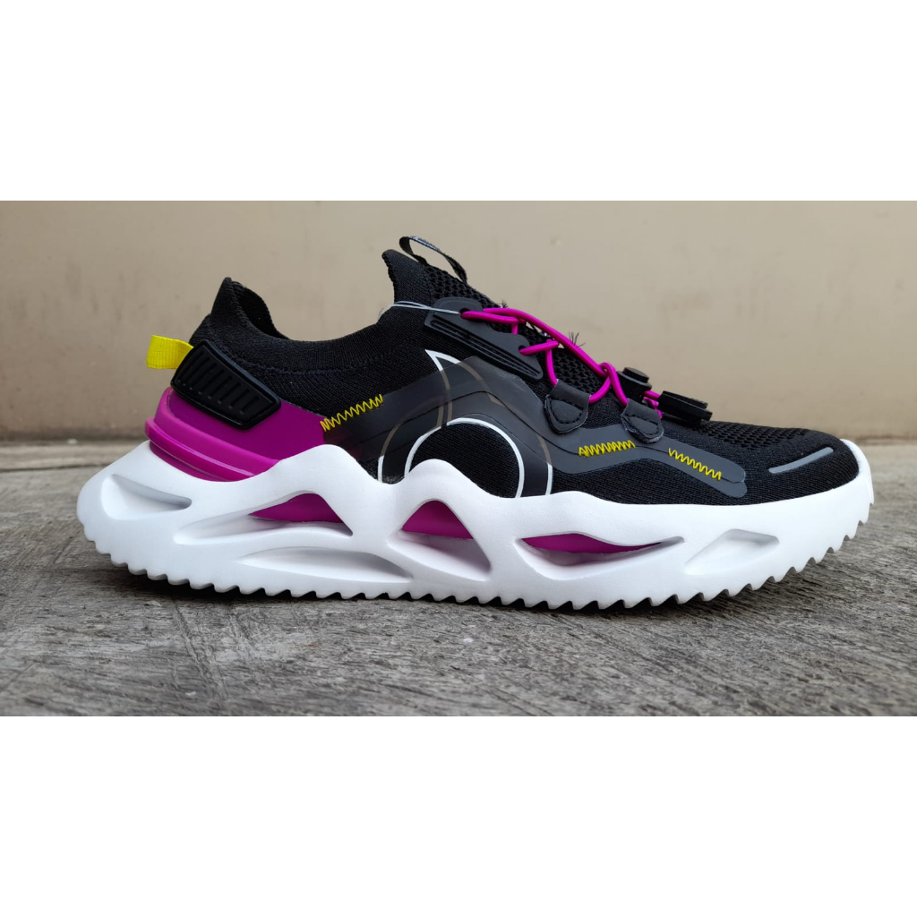 SEPATU RUNNING ORTUSEIGHT REVAMP (100% ORIGINAL)