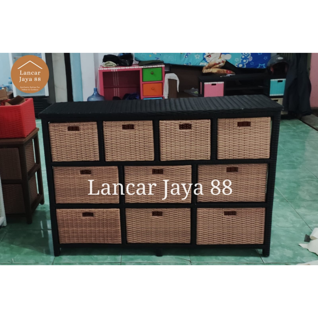 RB Lemari Rotan Sintetis Laci 10