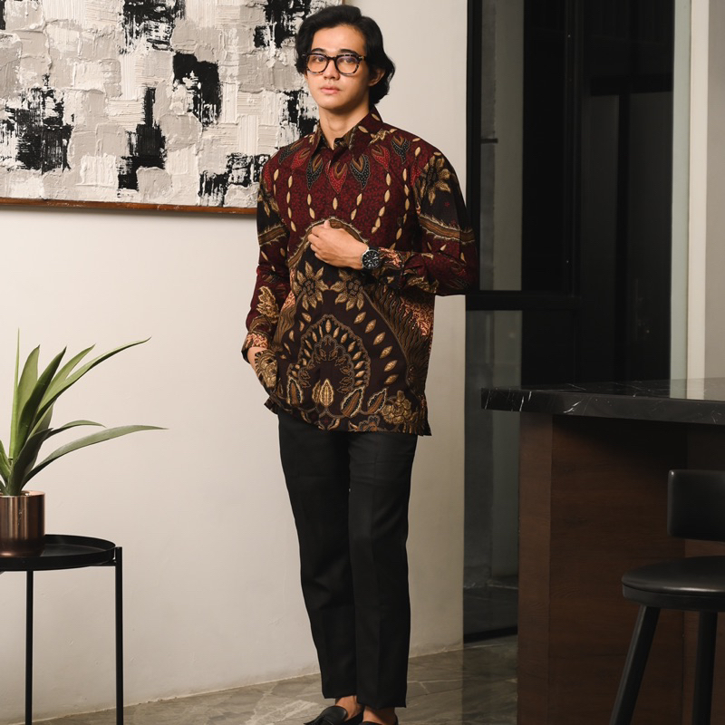 Batik Ayman - RAKSA MAROON | Kemeja Batik Pria Katun Solo Halus Mewah Premium