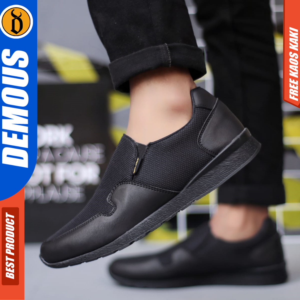 DEMOUS  Takechi - Sepatu Casual Sneaker Slop Hitam Pria