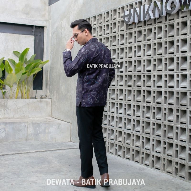 DEWATA Kemeja Batik Pria Lengan Panjang Modern Premium Full Furing Katun Halus