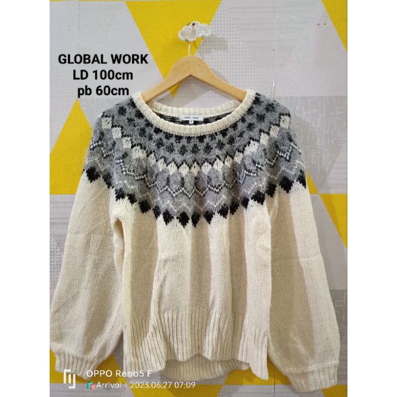 (PRELOVED) Preloved sweater turtle neck uniqlo