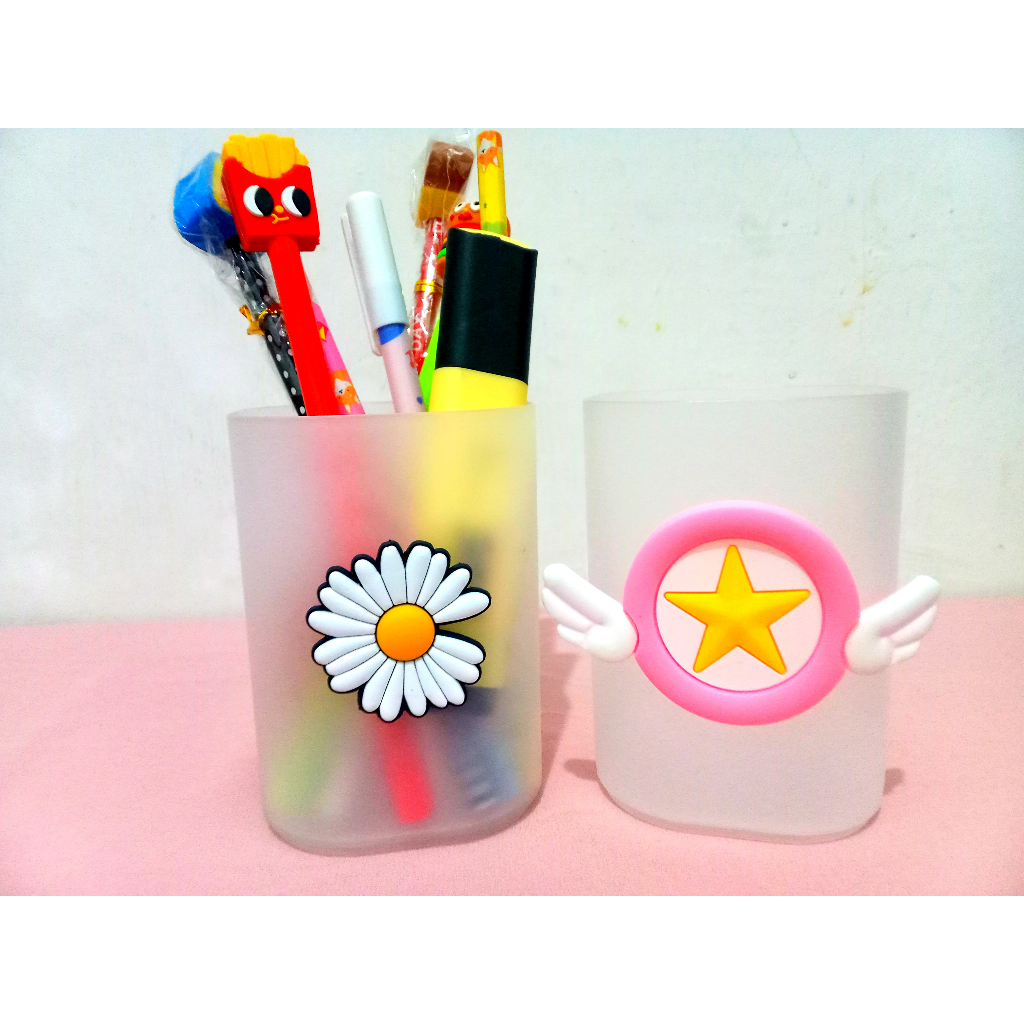 

Tempat penyimpanan serbaguna Tempat pensil karakter 3D