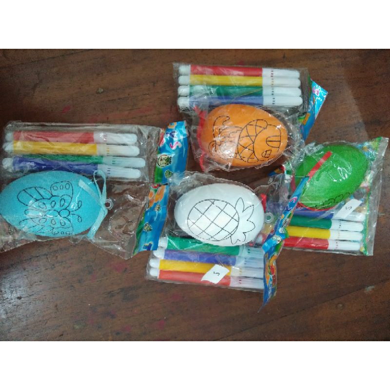 mainan anak mewarnai telur egg painting