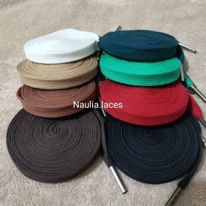 Tali sepatu flat katun aglet besi.