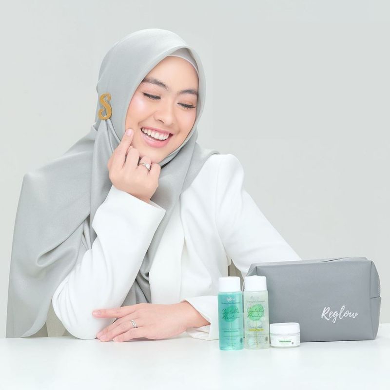 Reglow Glowing Skin Treatment