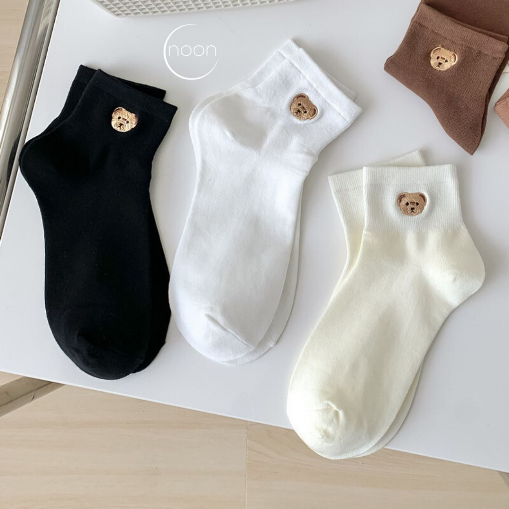 NOON ( Benjamin / 베냐민 ) Kaos Kaki Wanita Korea Dewasa Atas Mata Kaki Motif Lucu Anti Slip Korean Style Hitam Putih Polos Ankle Socks Sneakers Ballet SMA Miniso Pound Kerja Sport Muslimah Kantor Korea Olahraga Perempuan Imut Import Grosir Lusinan Murah