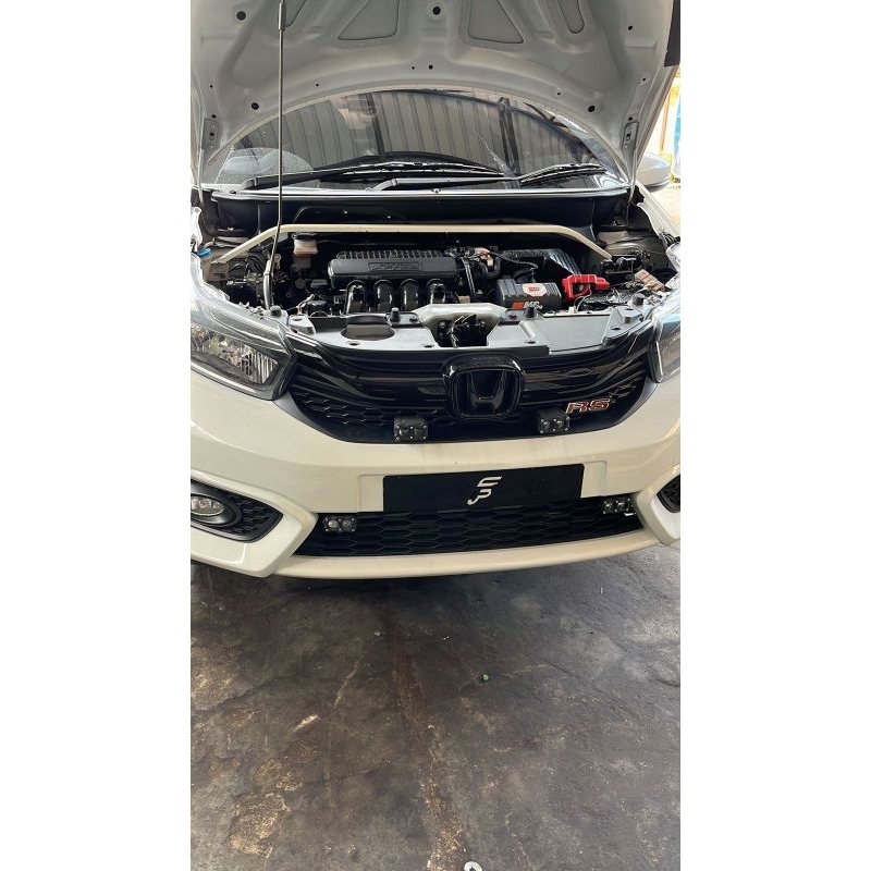 strutbat custom brio ge8 mobilio