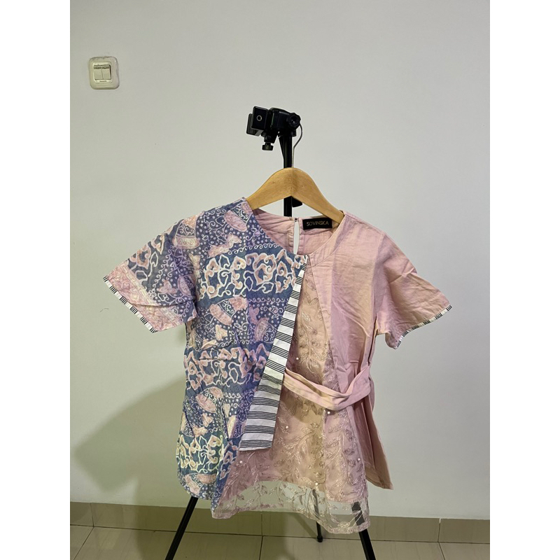 Atasan Batik Sovinska