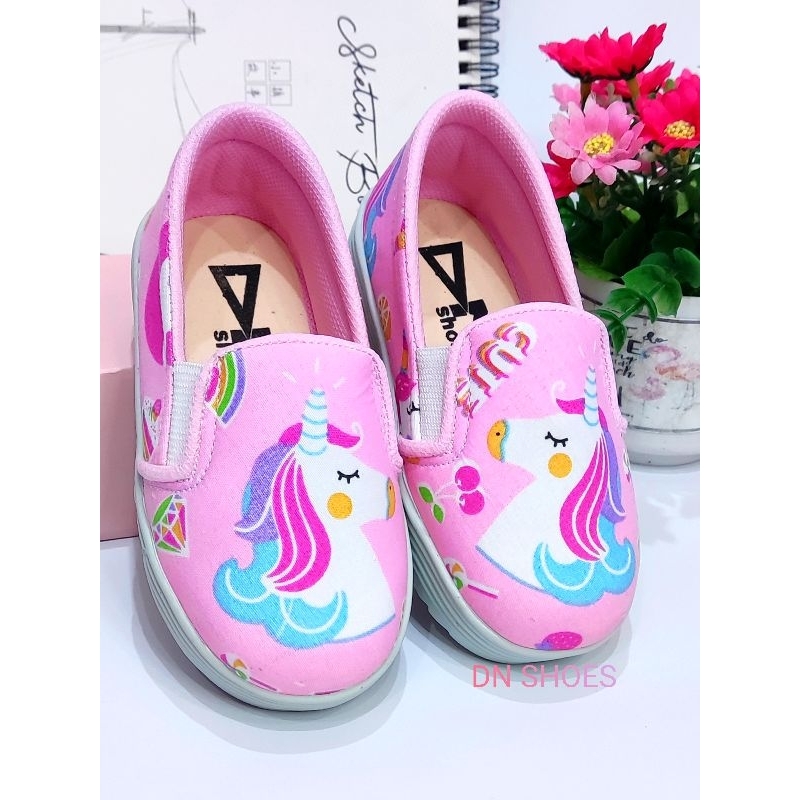 Sepatu anak perempuan motif unicorn pink cute murah