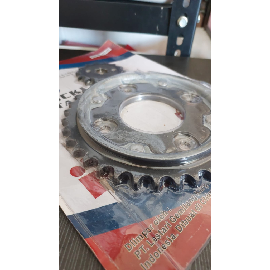 Gear Gir Depan Belakang Revo Absolute Blade 14/37T 428