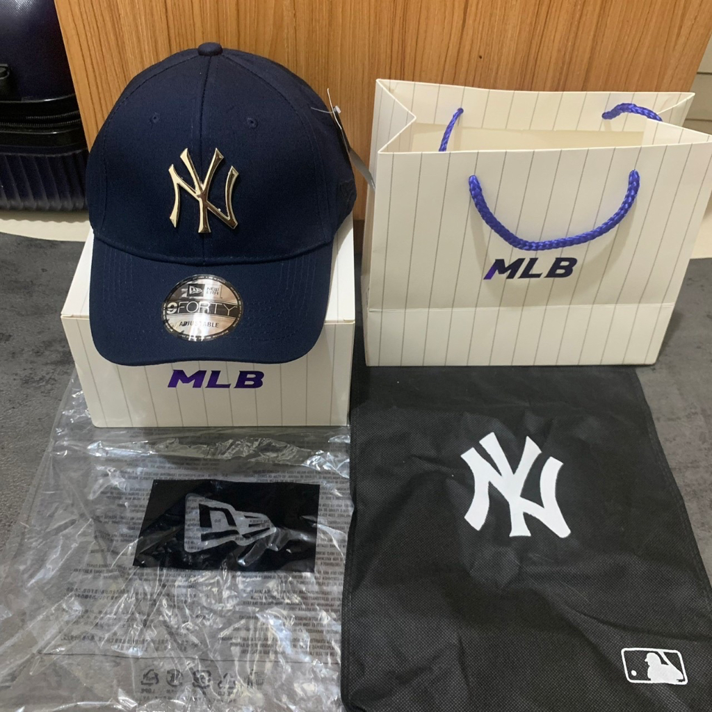 TOPI BASEBALL MLB NY METAL PLAT GOLD LOGO ORIGINAL NAVY CAPS