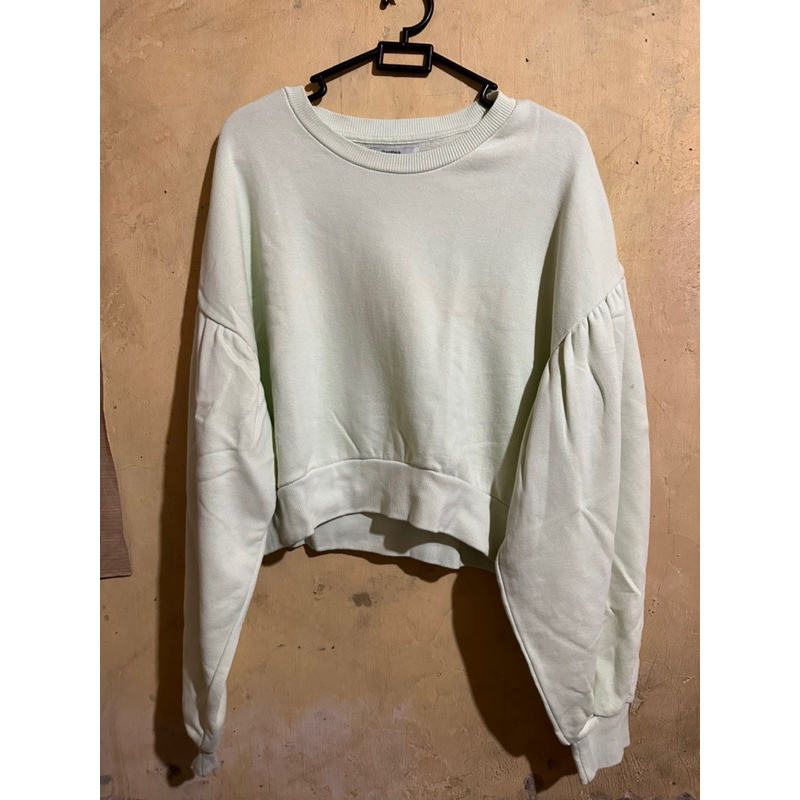 Crop puff oversize sweater Bershka light green