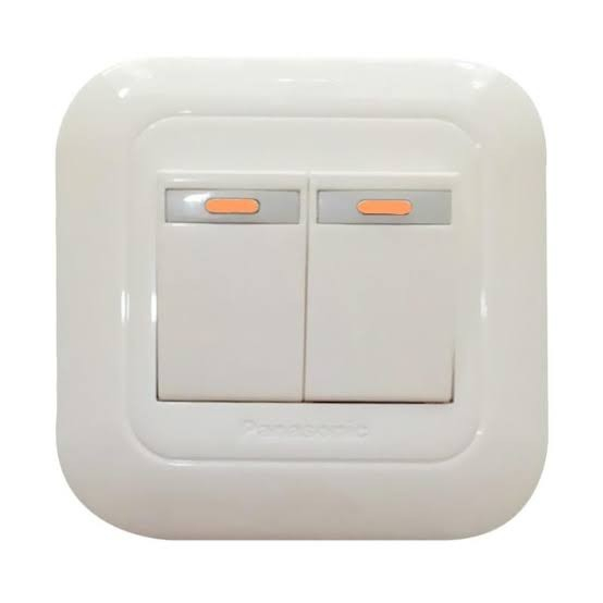 Panasonic Saklar Seri Dengan Indikator Lampu Wide Series Putih