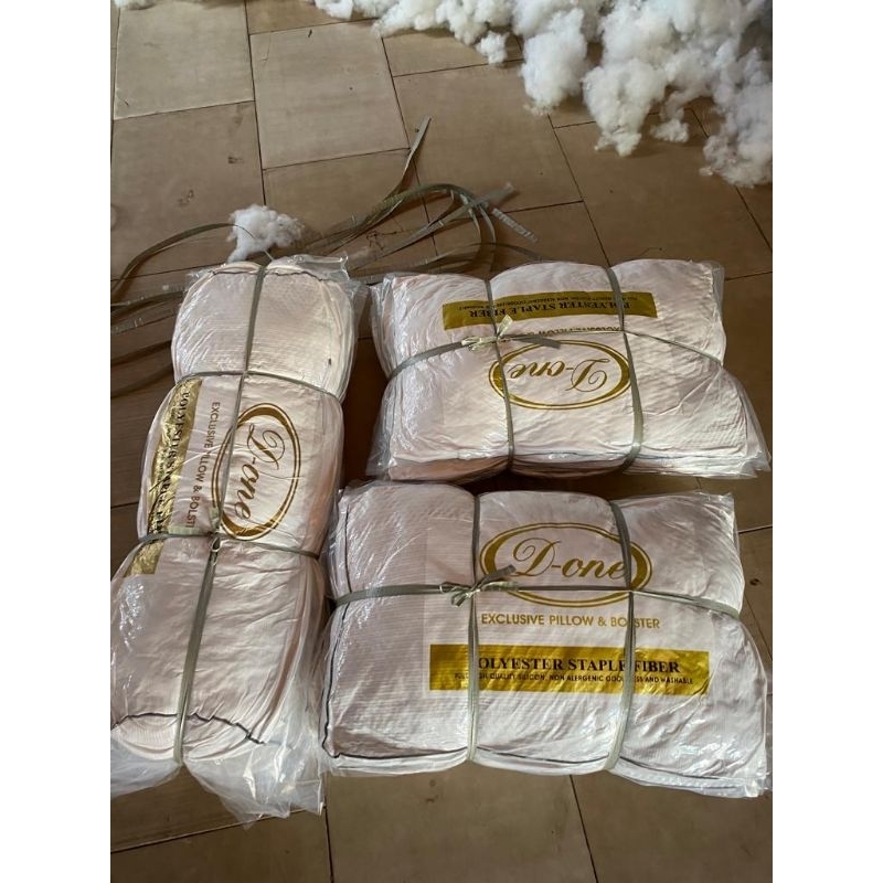 1 Set / Satuan Bantal Hotel Merk D-One Uk. 70x50 Putih