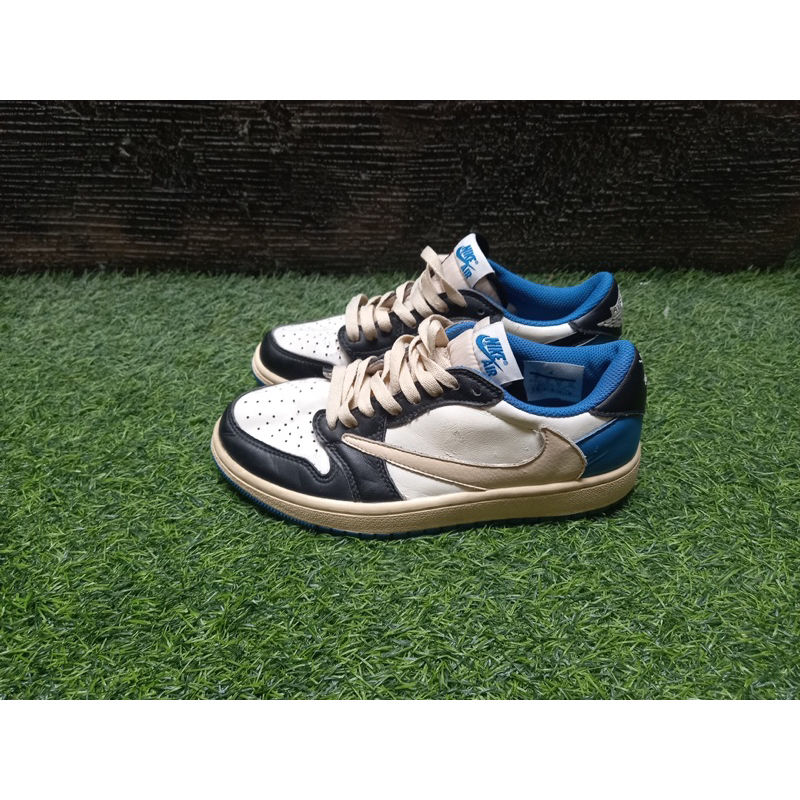 Nike Travis Scott Fragment size 40
