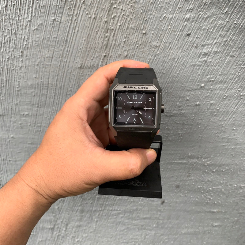 jam tangan rip curl riples tide analog gun metal