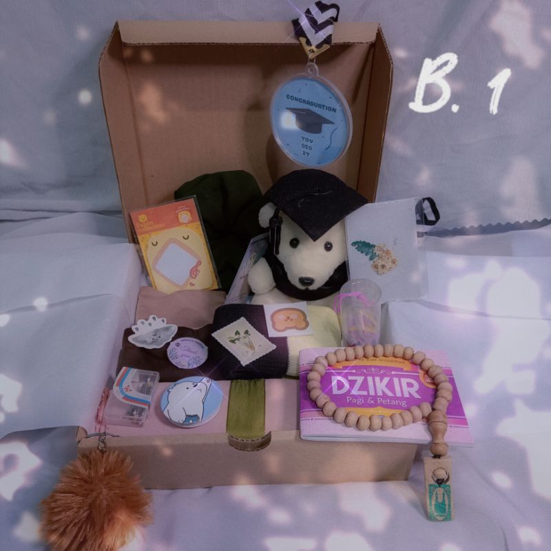 

(FREE MINI GIFT) TERMURAH HAMPERS WISUDA CEWEK SALE