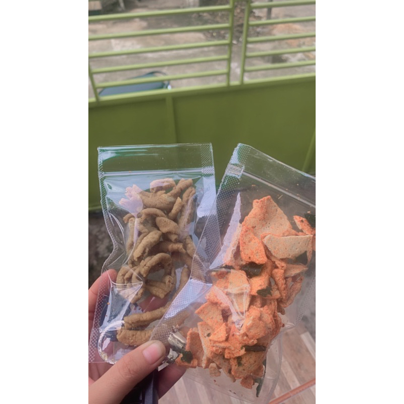 

basreng, keripik usus