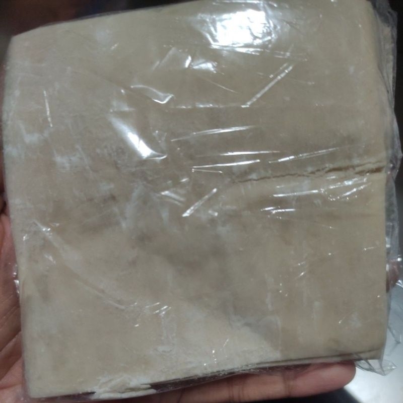 

Kulit Pangsit isi 20 lembar