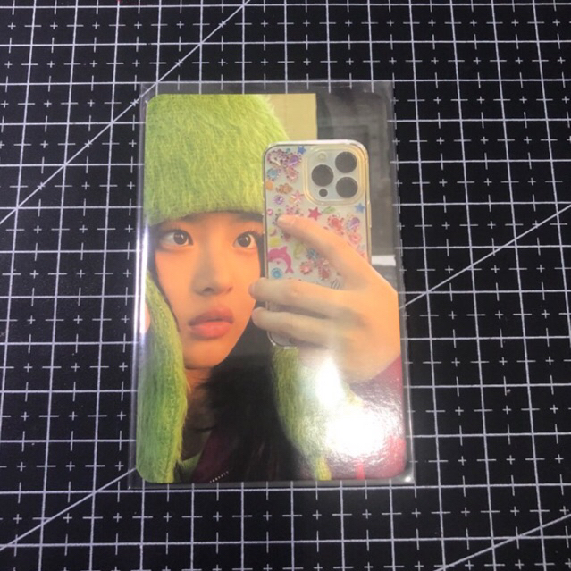 hanni iPhone | official pc new jeans