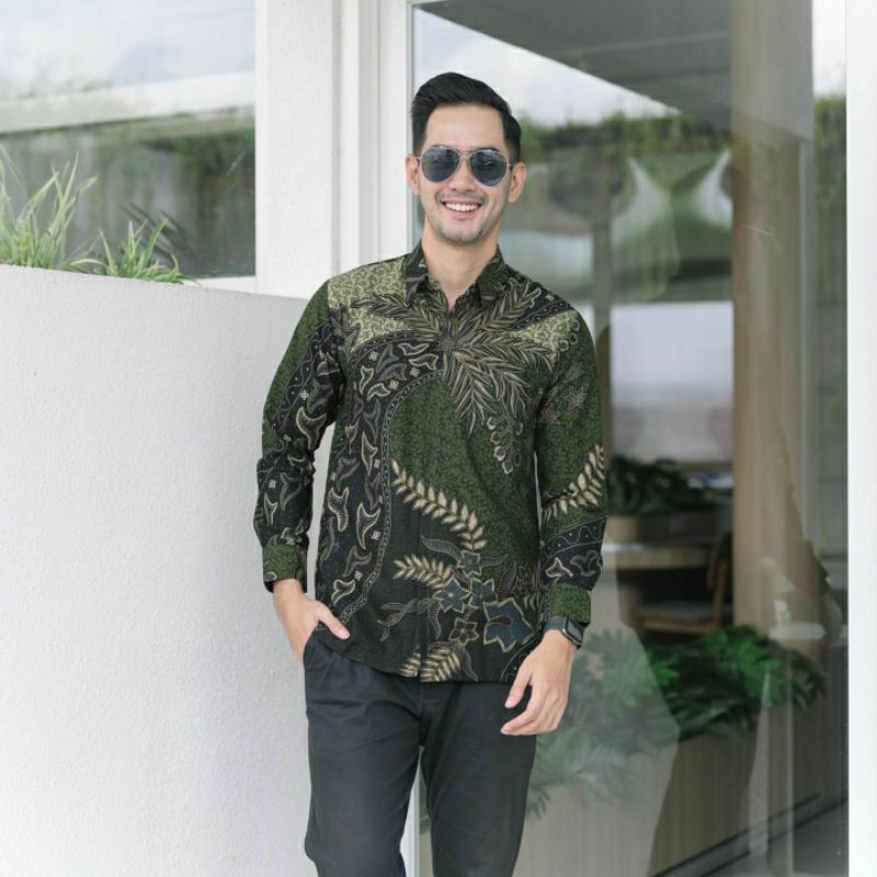 Batik kemeja kekinian lapis furing bahan katun halus baturaden size reguler hijau palm